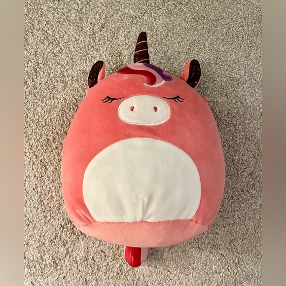 Gal the Unicorn Squishmellow - Picture 2 of 4